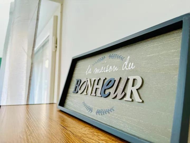 Modern Duplex- Disneyland Paris Bussy-Saint-Georges Bagian luar foto